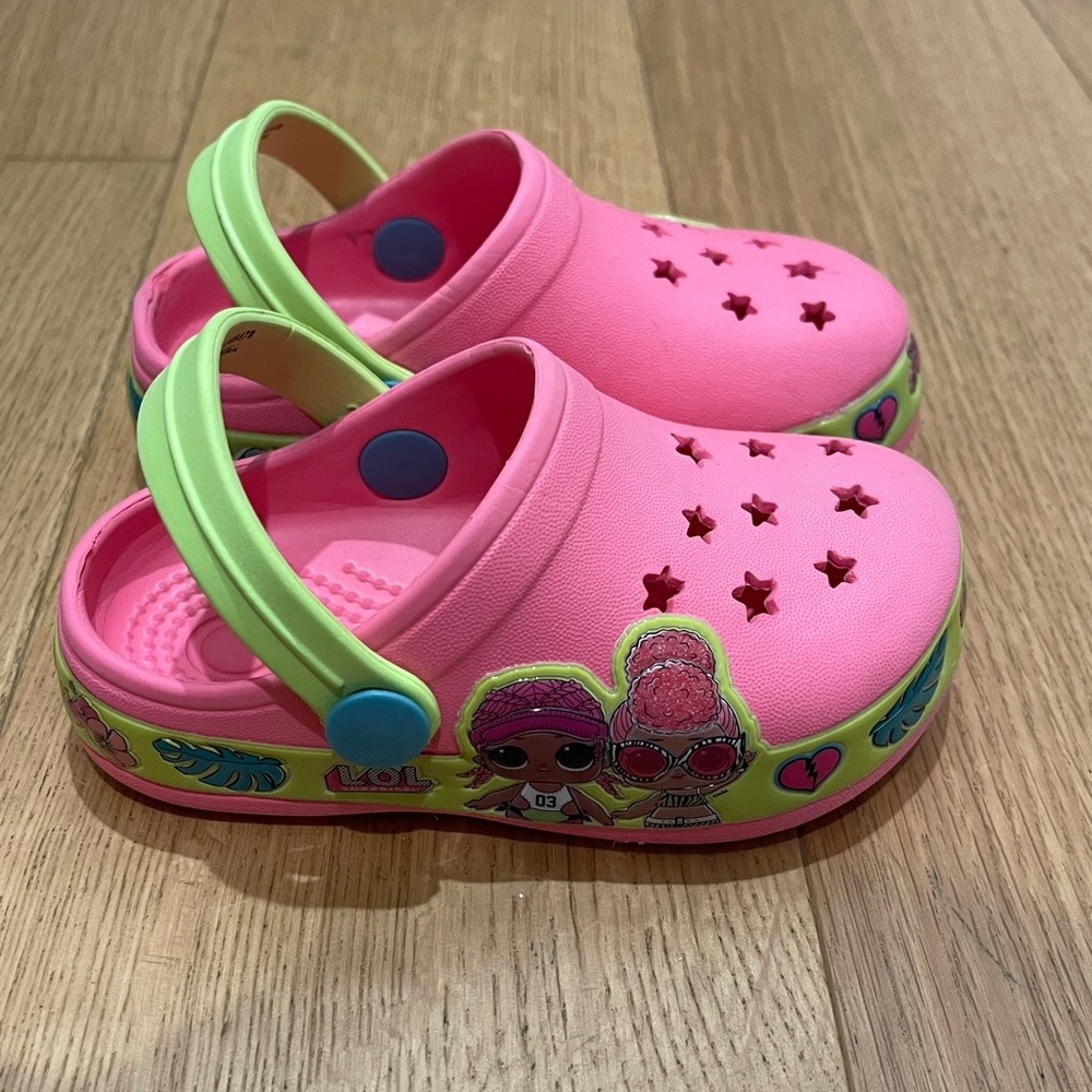 Primark toddler pink LOL dolls sleepers crocs size 7